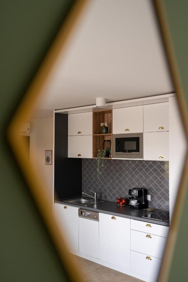 3 Minutes Apartments Old Town Krakow Ngoại thất bức ảnh