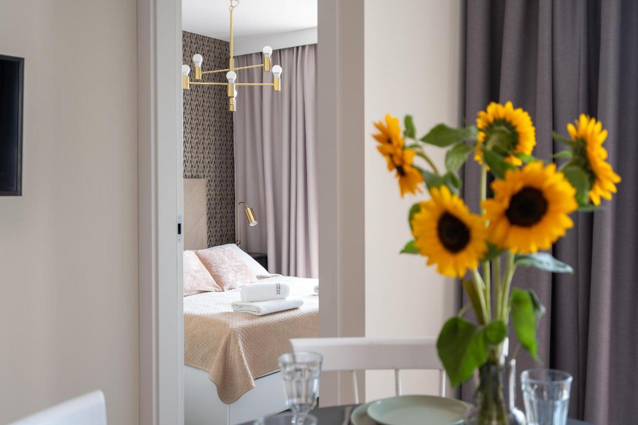3 Minutes Apartments Old Town Krakow Ngoại thất bức ảnh