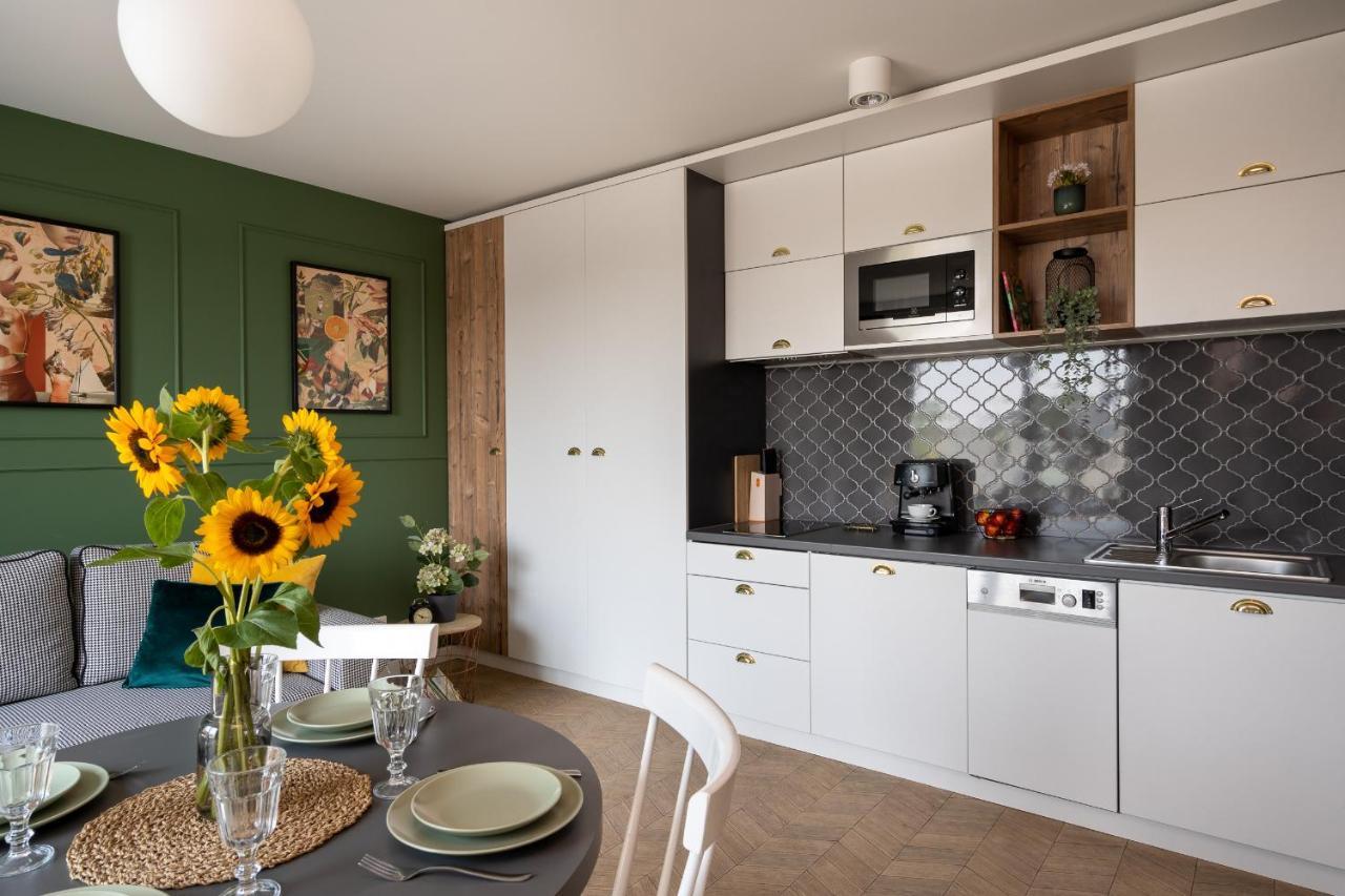 3 Minutes Apartments Old Town Krakow Ngoại thất bức ảnh