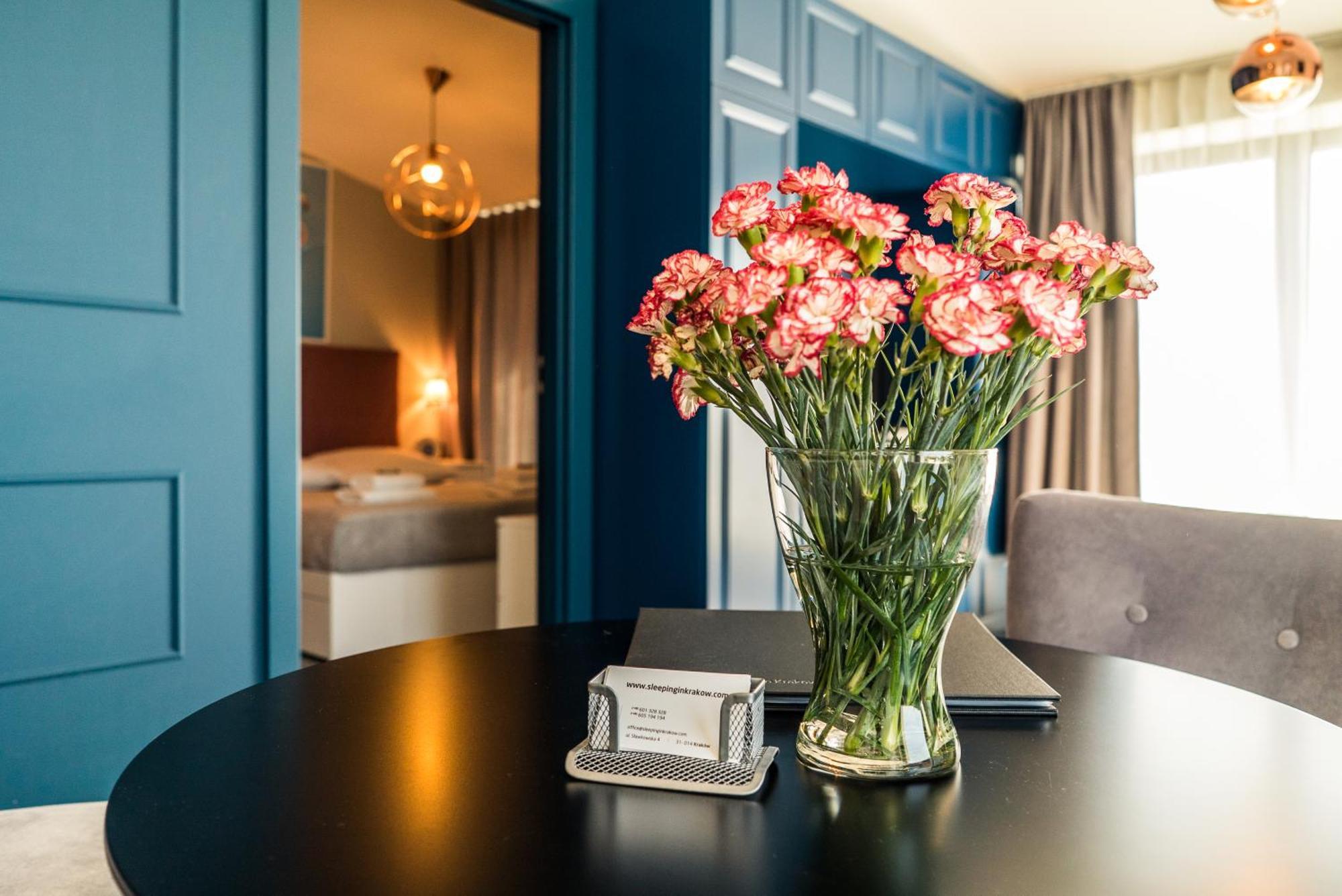3 Minutes Apartments Old Town Krakow Ngoại thất bức ảnh